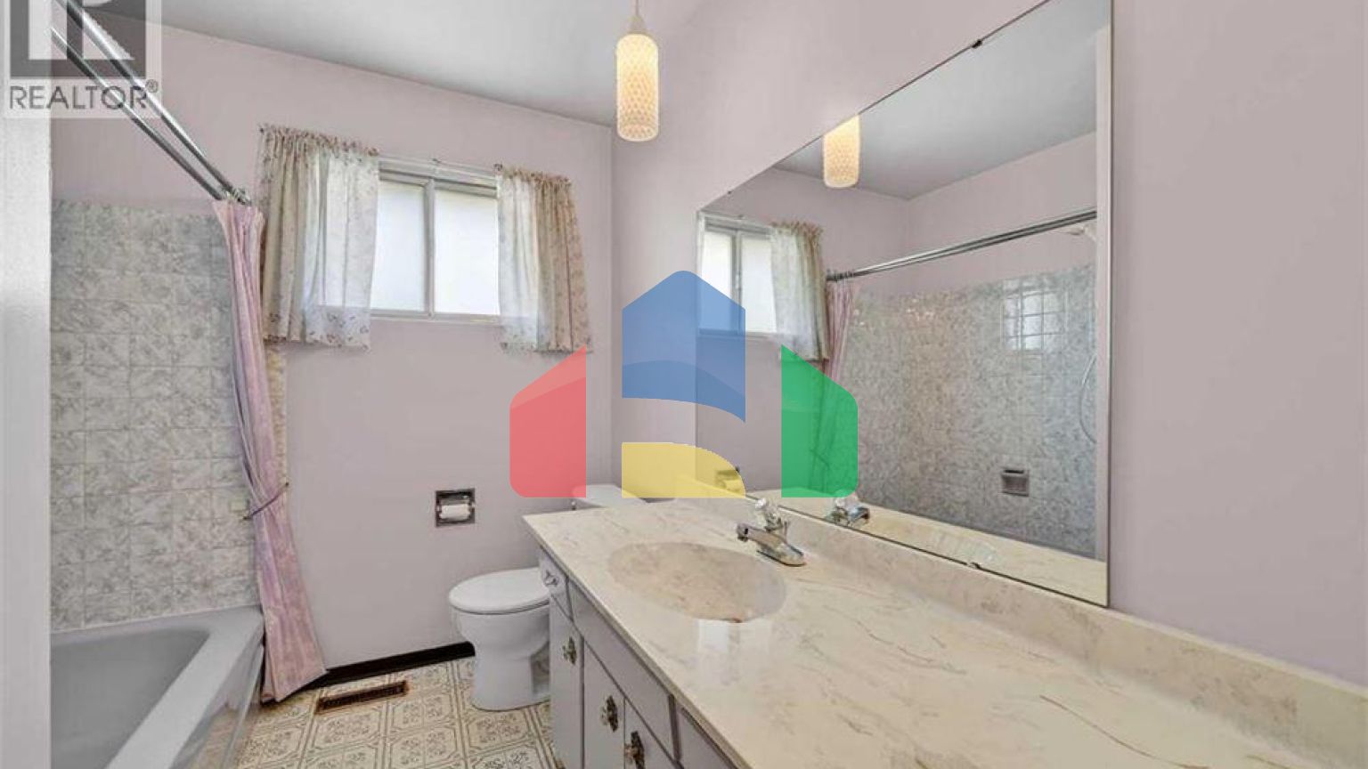 Residential - Single Family Home - Calgary, Canada - Canada