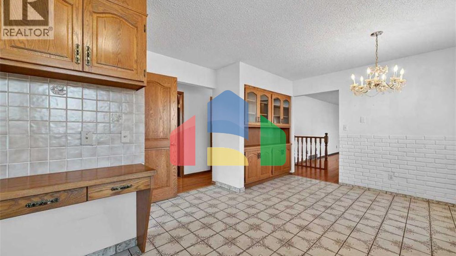 Residential - Single Family Home - Calgary, Canada - Canada