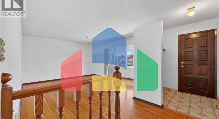 Residential - Single Family Home - Calgary, Canada - Canada