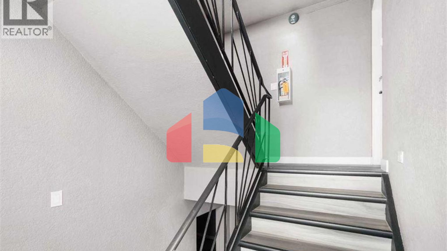 Residential - Multi-Family - Calgary, Canada - Canada