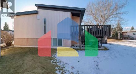 Residential - Townhouse - Calgary, Canada - Canada