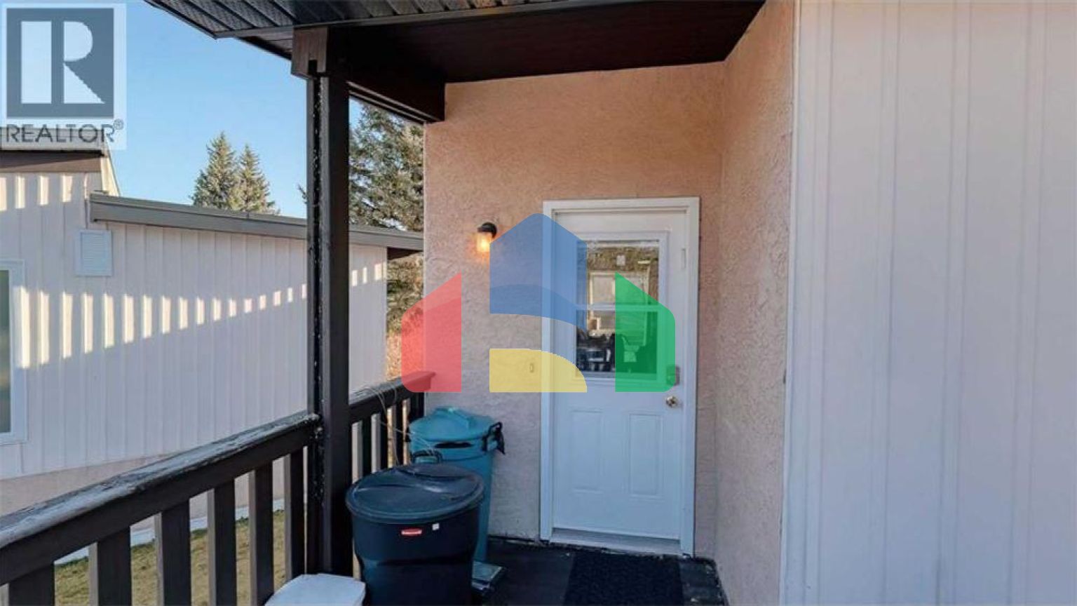 Residential - Townhouse - Calgary, Canada - Canada