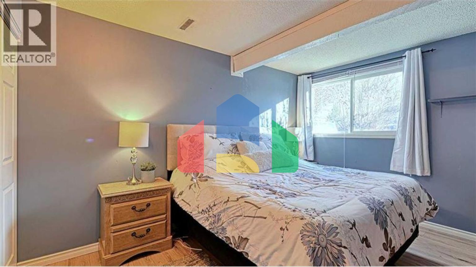 Residential - Townhouse - Calgary, Canada - Canada