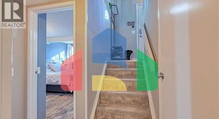 Residential - Townhouse - Calgary, Canada - Canada