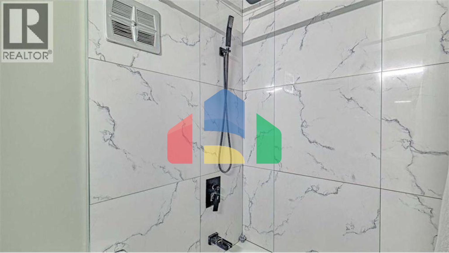 Residential - Townhouse - Calgary, Canada - Canada