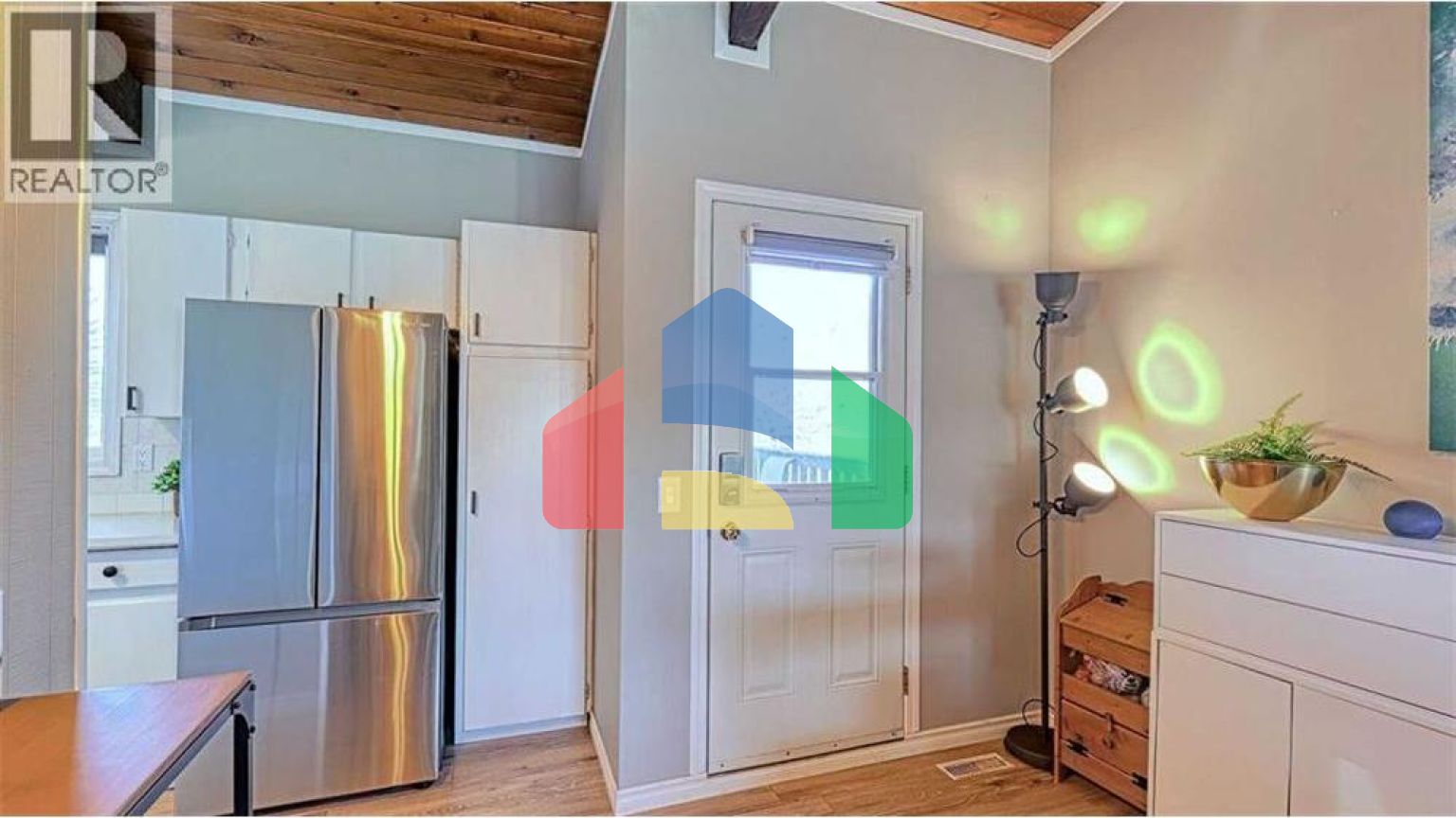 Residential - Townhouse - Calgary, Canada - Canada