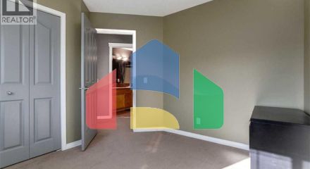 Residential - Single Family Home - Calgary, Canada - Canada