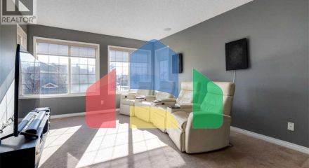 Residential - Single Family Home - Calgary, Canada - Canada