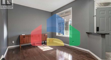 Residential - Single Family Home - Calgary, Canada - Canada