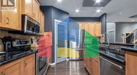 Residential - Single Family Home - Calgary, Canada - Canada