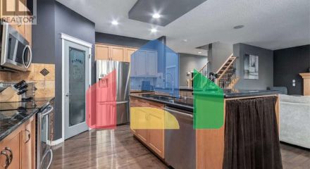 Residential - Single Family Home - Calgary, Canada - Canada