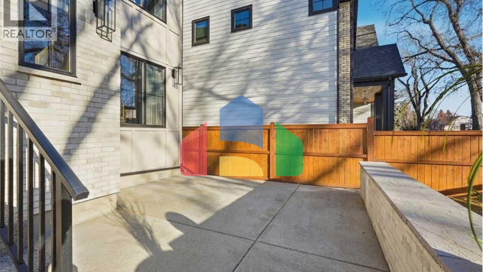 Residential - Single Family Home - Calgary, Canada - Canada