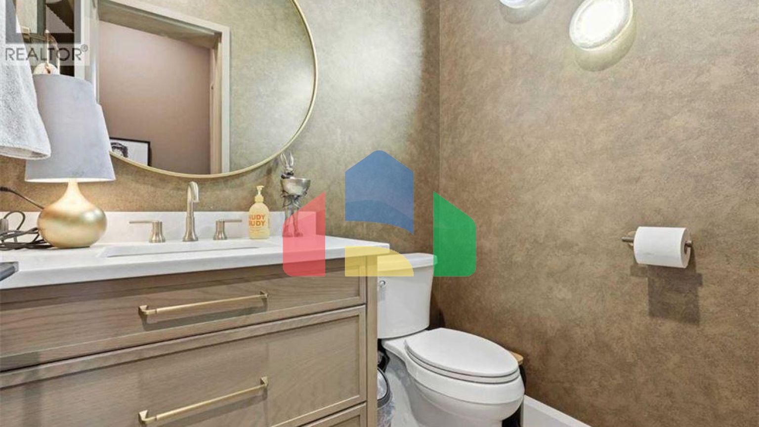 Residential - Single Family Home - Calgary, Canada - Canada