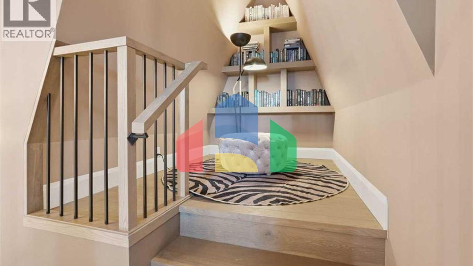 Residential - Single Family Home - Calgary, Canada - Canada