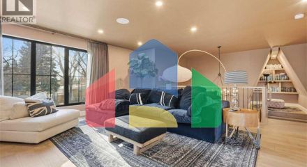 Residential - Single Family Home - Calgary, Canada - Canada