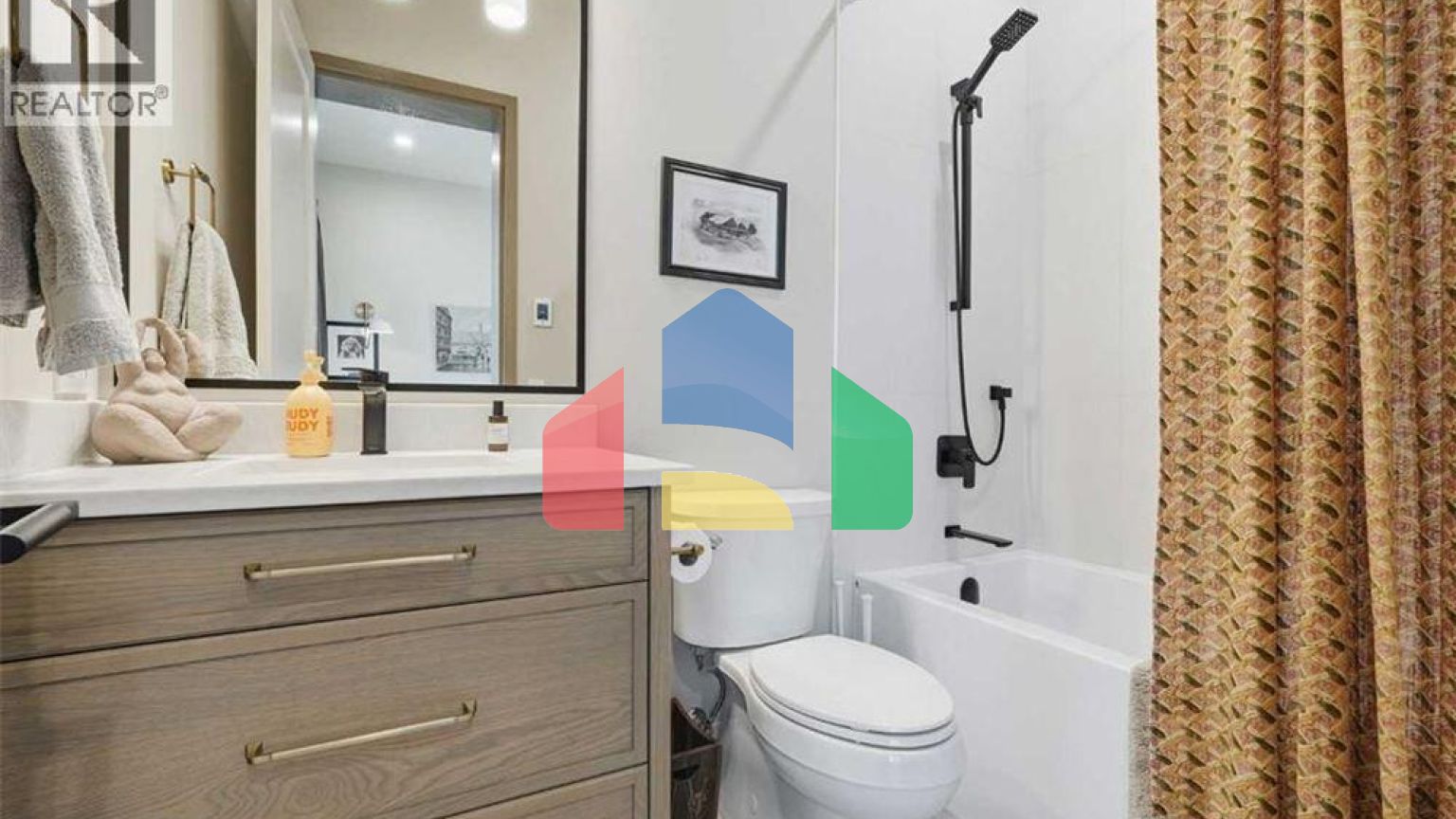 Residential - Single Family Home - Calgary, Canada - Canada