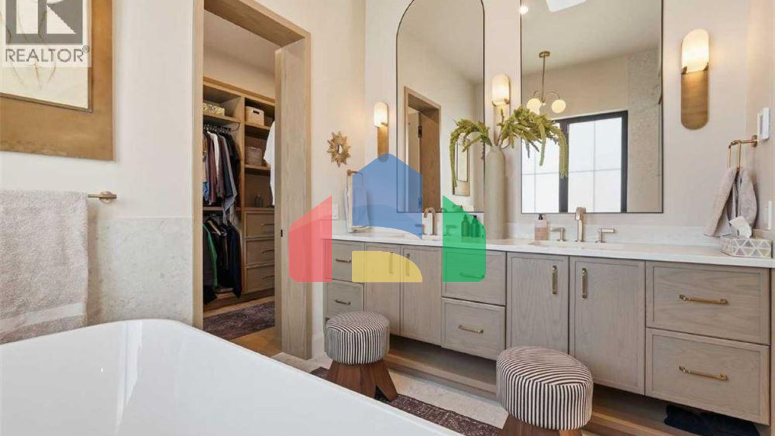 Residential - Single Family Home - Calgary, Canada - Canada