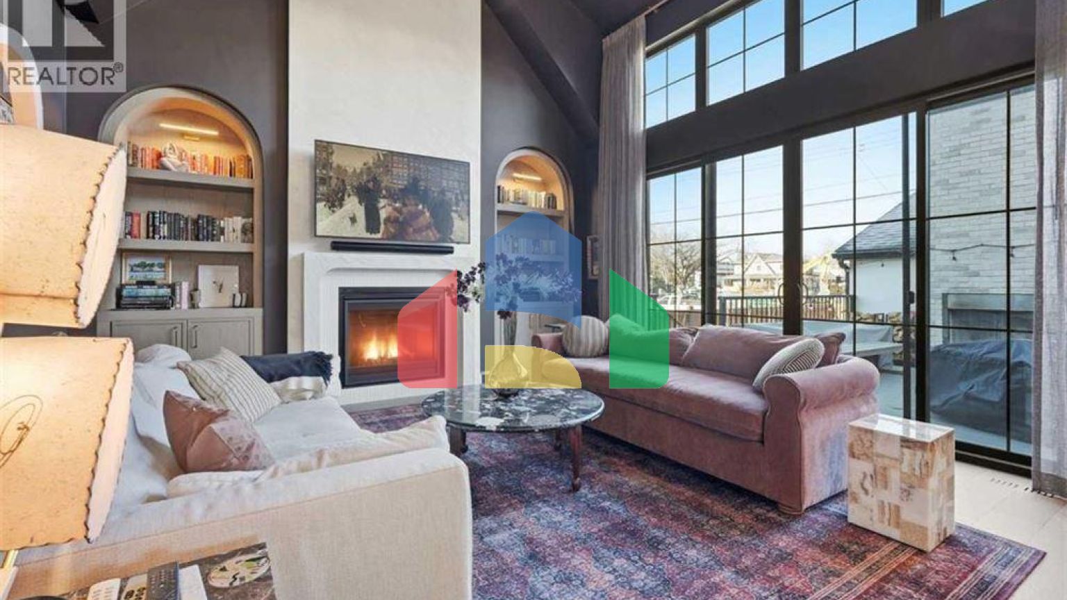 Residential - Single Family Home - Calgary, Canada - Canada