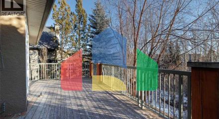 Residential - Single Family Home - Calgary, Canada - Canada