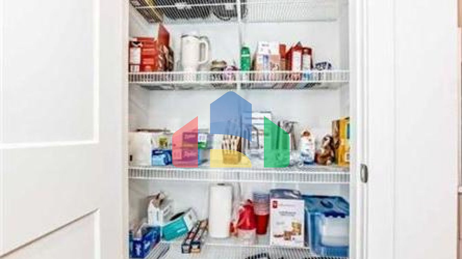 Residential - Single Family Home - Calgary, Canada - Canada