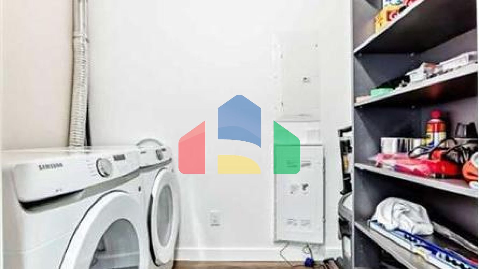 Residential - Single Family Home - Calgary, Canada - Canada