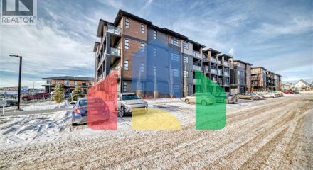 Residential - Single Family Home - Calgary, Canada - Canada