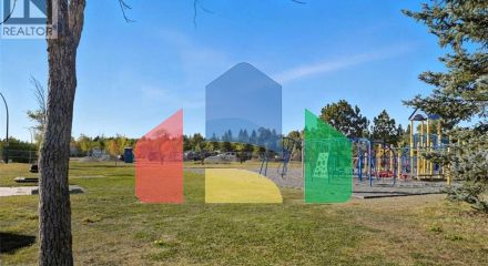 Residential - Single Family Home - Calgary, Canada - Canada