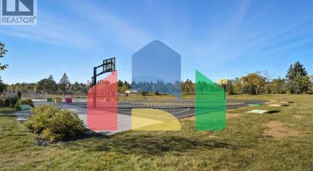 Residential - Single Family Home - Calgary, Canada - Canada