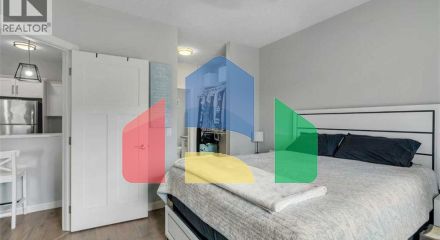 Residential - Single Family Home - Calgary, Canada - Canada