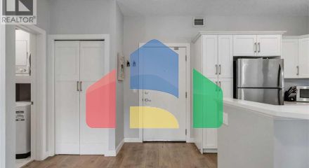 Residential - Single Family Home - Calgary, Canada - Canada