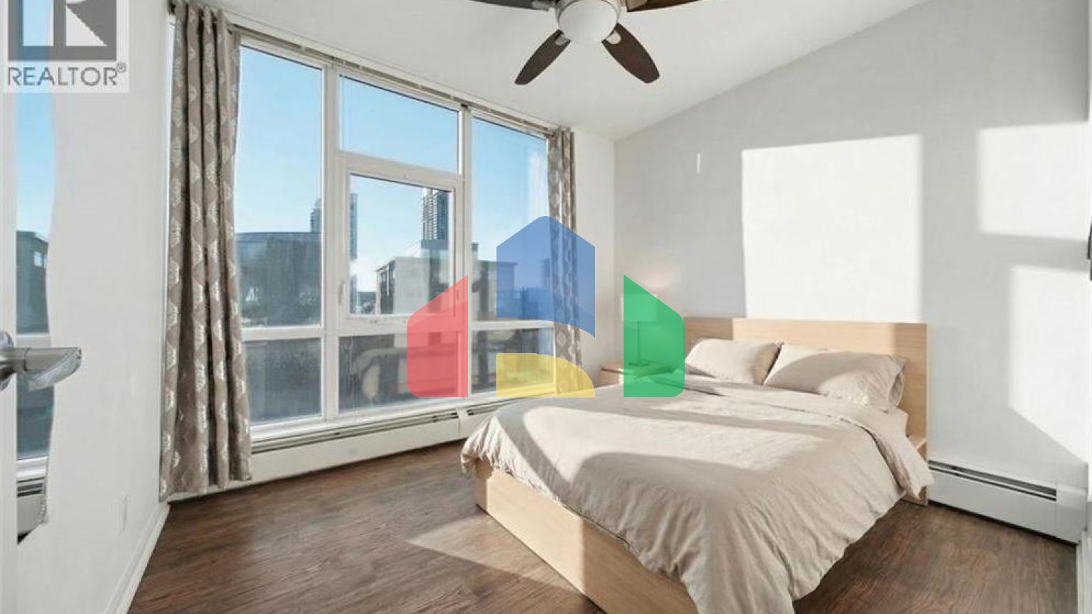 Residential - Condo/Apartment - Calgary, Canada - Canada