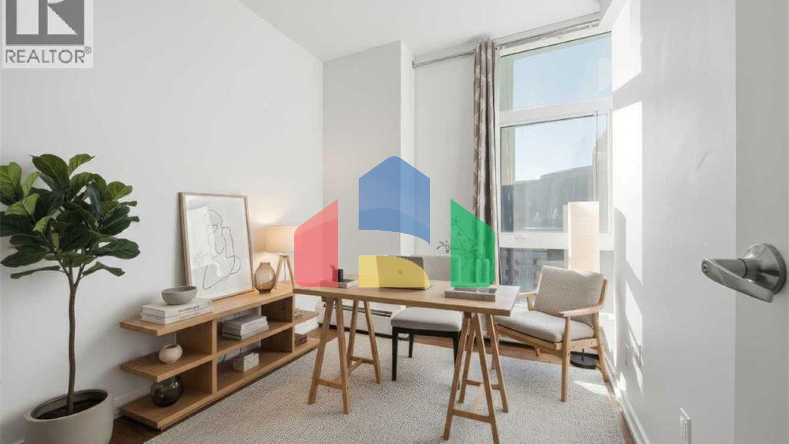 Residential - Condo/Apartment - Calgary, Canada - Canada