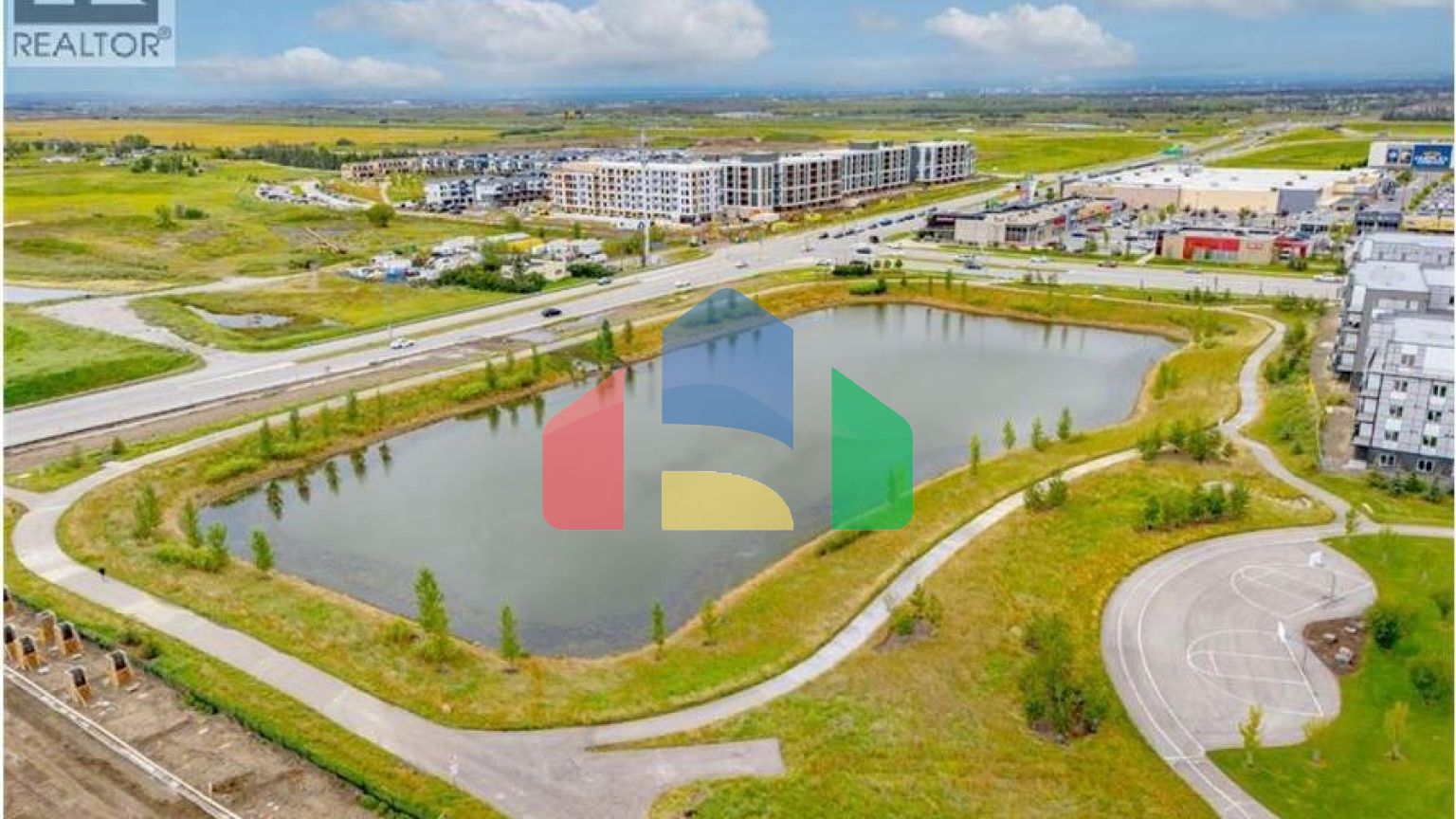 Residential - Single Family Home - Calgary, Canada - Canada