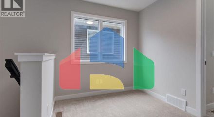 Residential - Single Family Home - Calgary, Canada - Canada