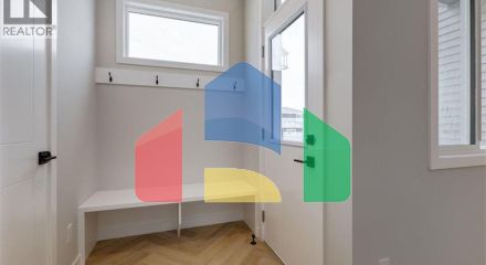 Residential - Single Family Home - Calgary, Canada - Canada