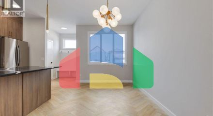 Residential - Single Family Home - Calgary, Canada - Canada