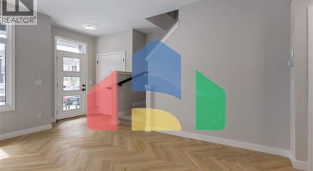 Residential - Single Family Home - Calgary, Canada - Canada