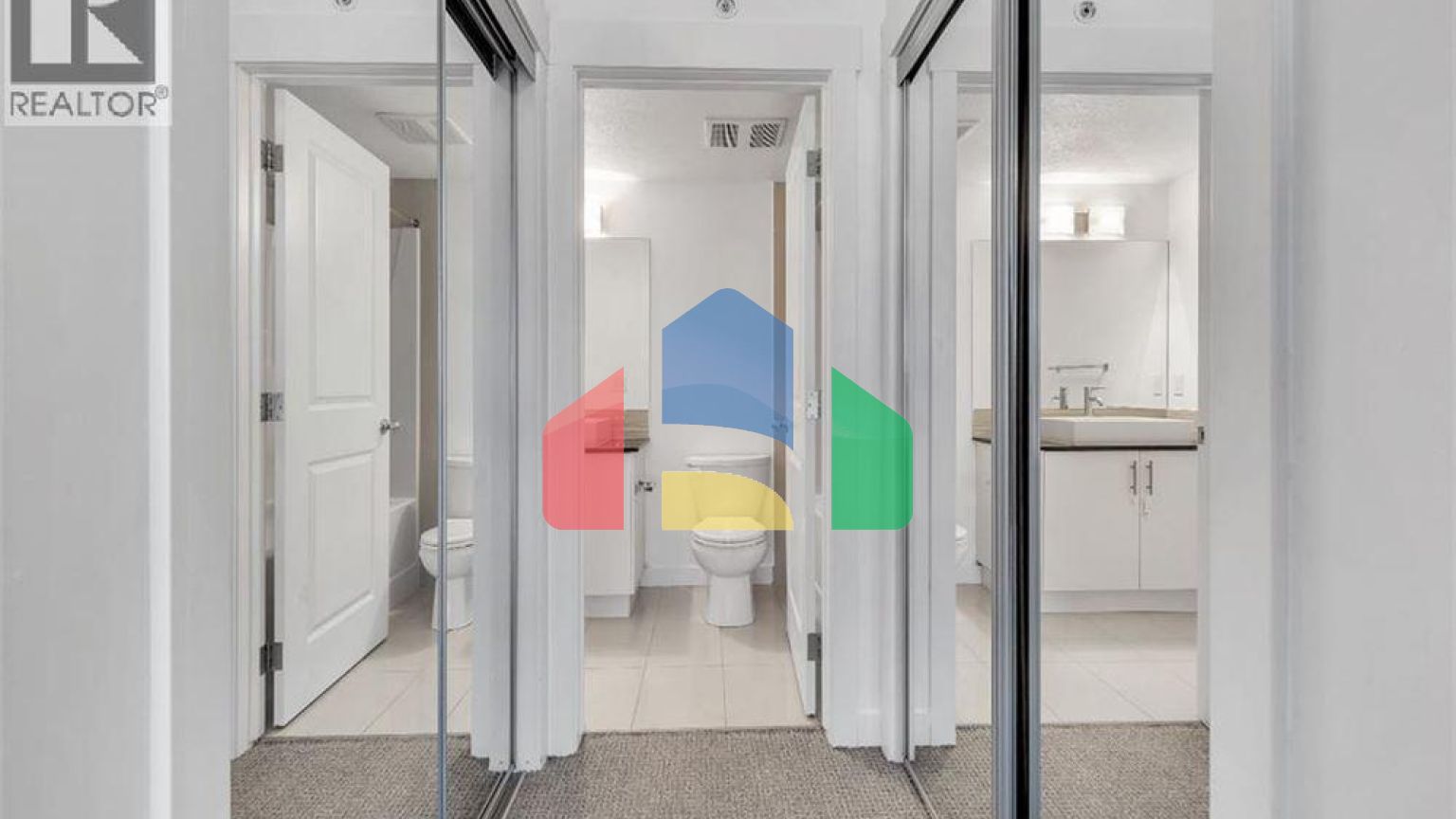 Residential - Single Family Home - Calgary, Canada - Canada