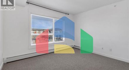 Residential - Single Family Home - Calgary, Canada - Canada