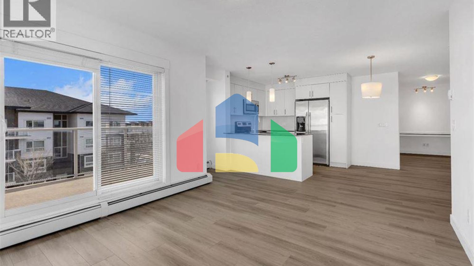 Residential - Single Family Home - Calgary, Canada - Canada