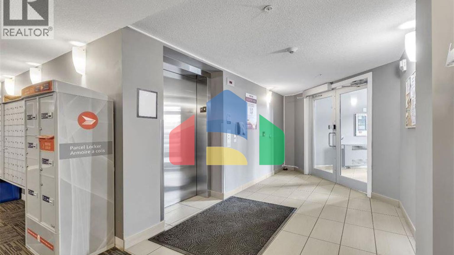 Residential - Single Family Home - Calgary, Canada - Canada