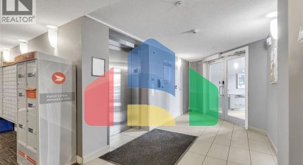 Residential - Single Family Home - Calgary, Canada - Canada