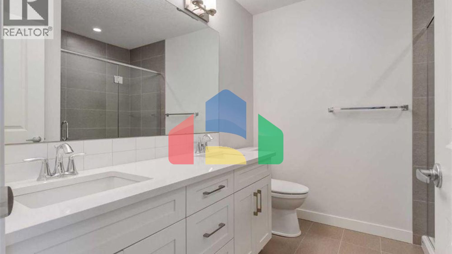 Residential - Single Family Home - Calgary, Canada - Canada