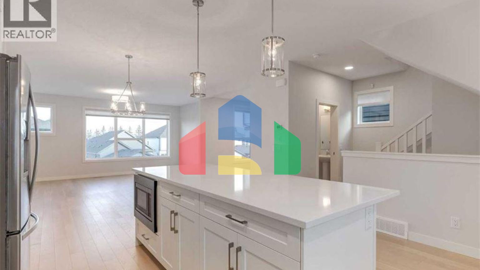 Residential - Single Family Home - Calgary, Canada - Canada