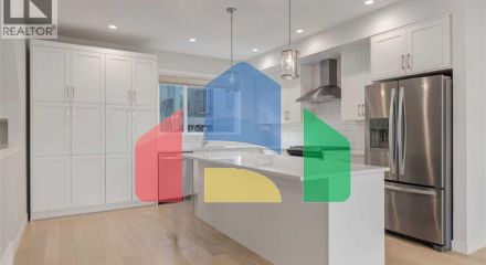 Residential - Single Family Home - Calgary, Canada - Canada