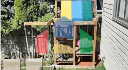 Residential - Single Family Home - Calgary, Canada - Canada