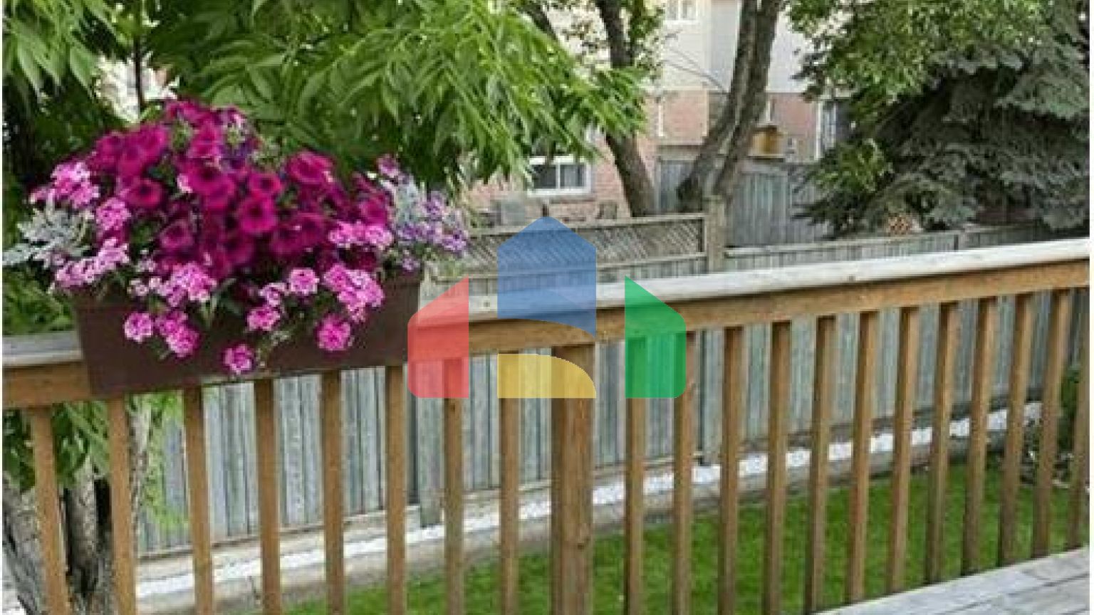 Residential - Single Family Home - Calgary, Canada - Canada