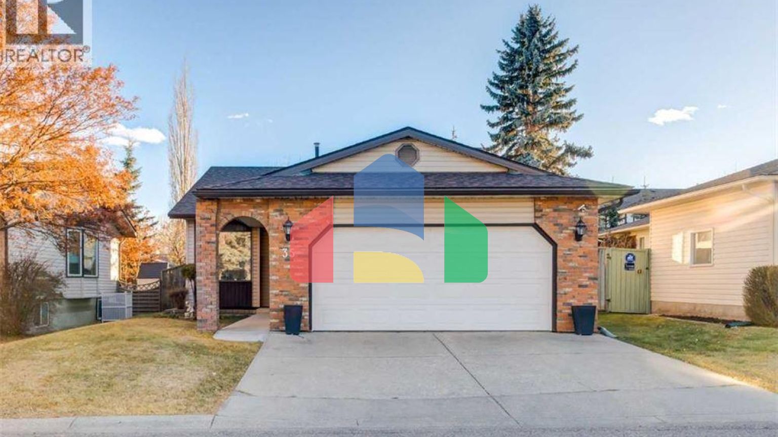 Residential - Single Family Home - Calgary, Canada - Canada