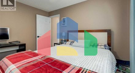 Residential - Single Family Home - Calgary, Canada - Canada