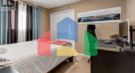 Residential - Single Family Home - Calgary, Canada - Canada